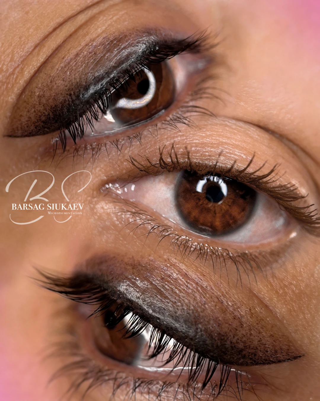 Servicio Ojos - Eyeliner difuminado